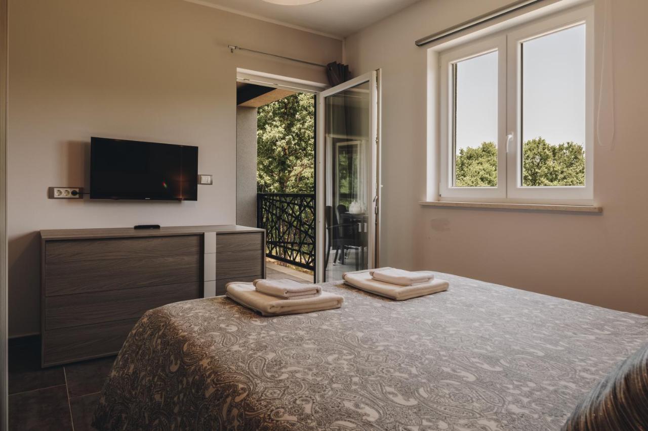 Holiday home Luxury Cetiri Hrasta